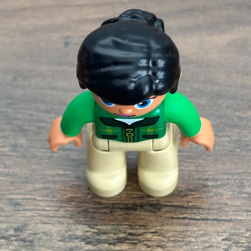 LEGO DUPLO Horse Trailer Girl Replacement Toy Figure Rider Green Shirt Set 10807